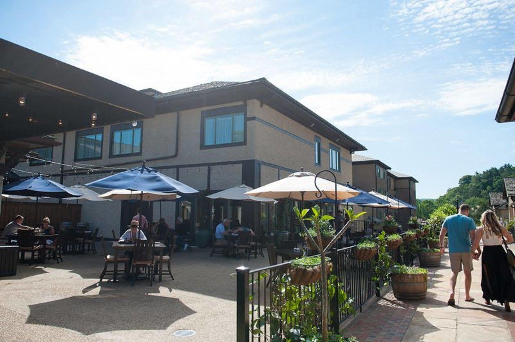 Village Hotel On Biltmore Estate Asheville Exteriör bild