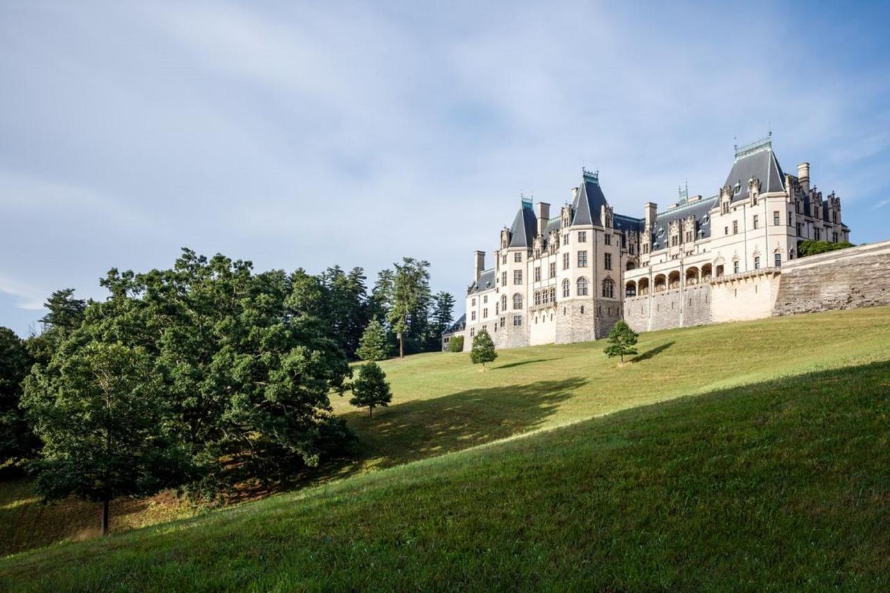 Village Hotel On Biltmore Estate Asheville Exteriör bild